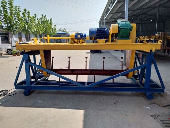 有機肥槽式翻堆機具有哪些特點？